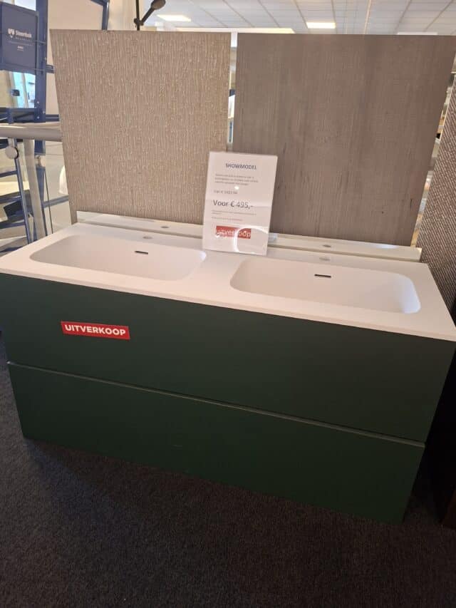 Badmeubel 120 Cm Breed X Lades En Een Dubbele Solid Surface Wastafel