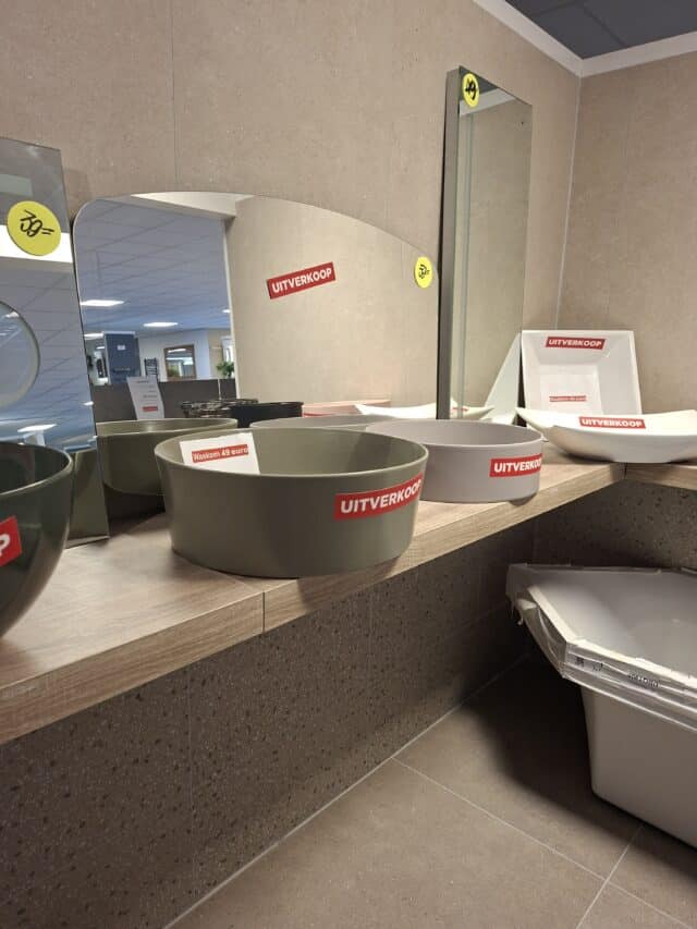 Nu In De Aanbieding Spiegels Radiatoren En Wastafelmeubels