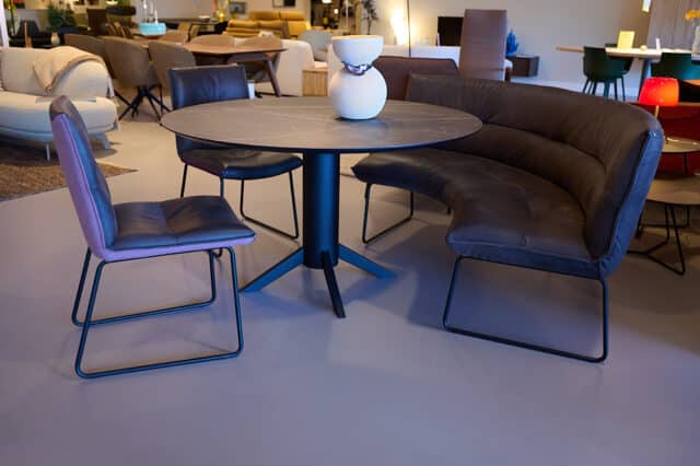 Bree 8217 S New World Set Eetkamertafel Bank En Stoelen