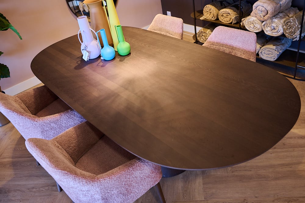 Bree 8217 S New World Set Eetkamertafel Bank En Stoelen