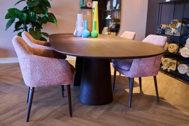 Bree 8217 S New World Set Eetkamertafel Bank En Stoelen