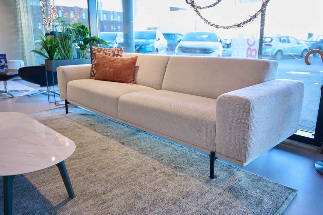 Opruiming Comfirst Bern Bank