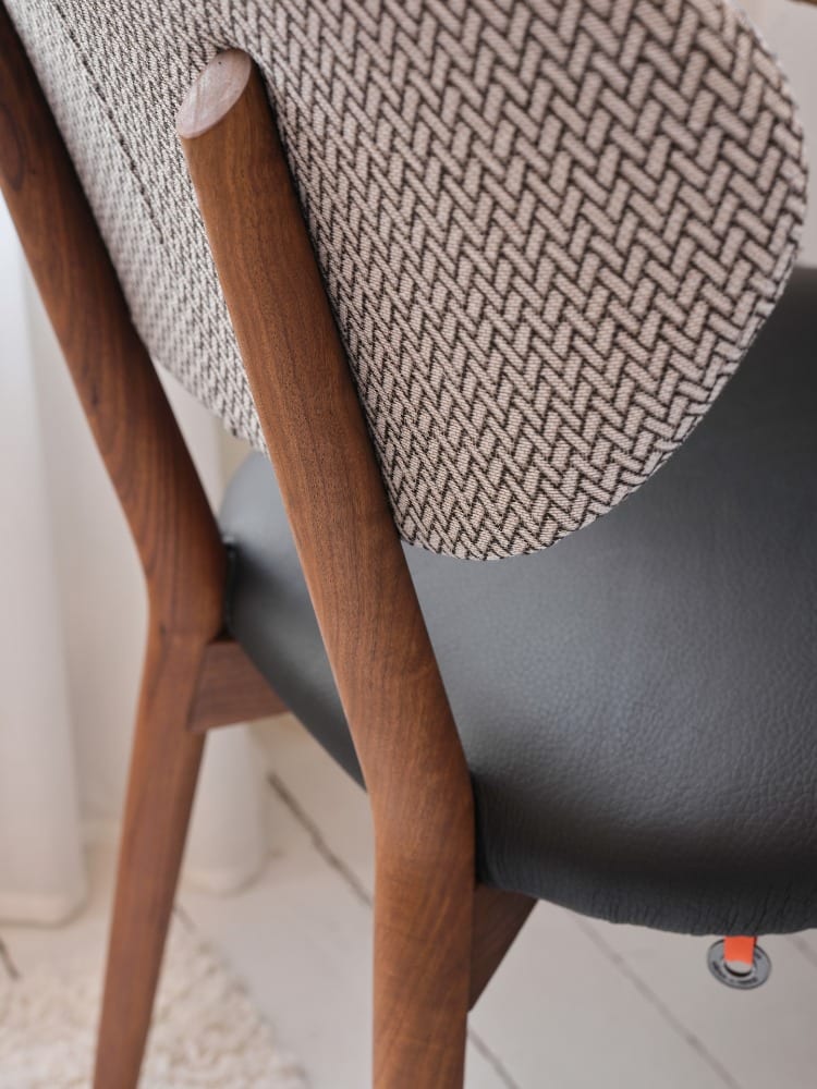 Mobitec Toro Eetkamerstoel