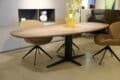 Bree's New World Thor eetkamertafel