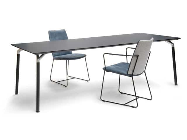 Shape 8211 Dining table