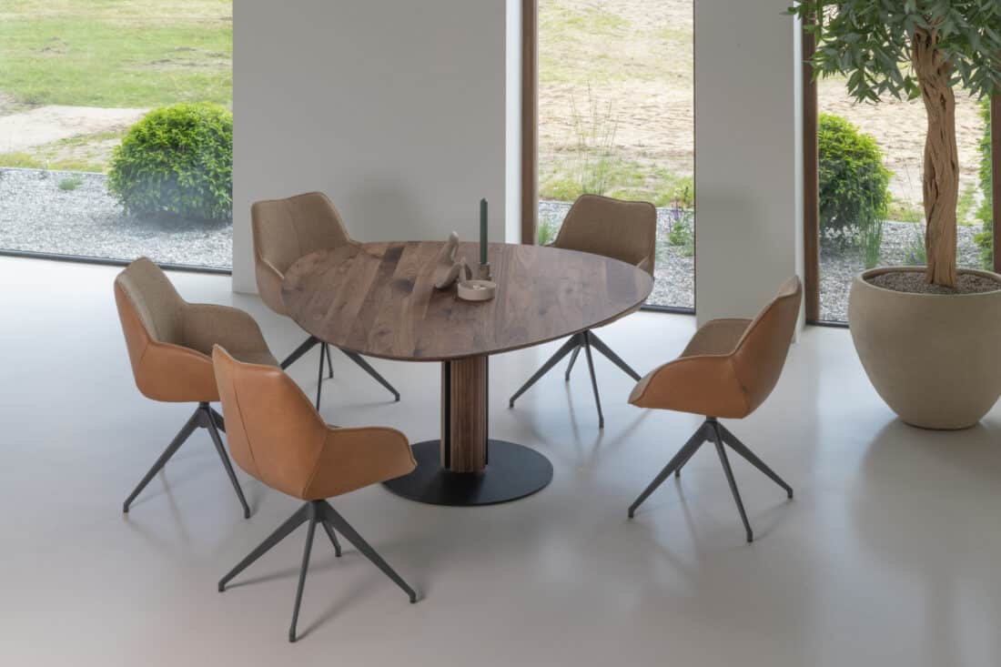 Eetkamerstoelen Draaibaar Kiq Breesnewworld Steely Xl Eettafel Organisch Noten