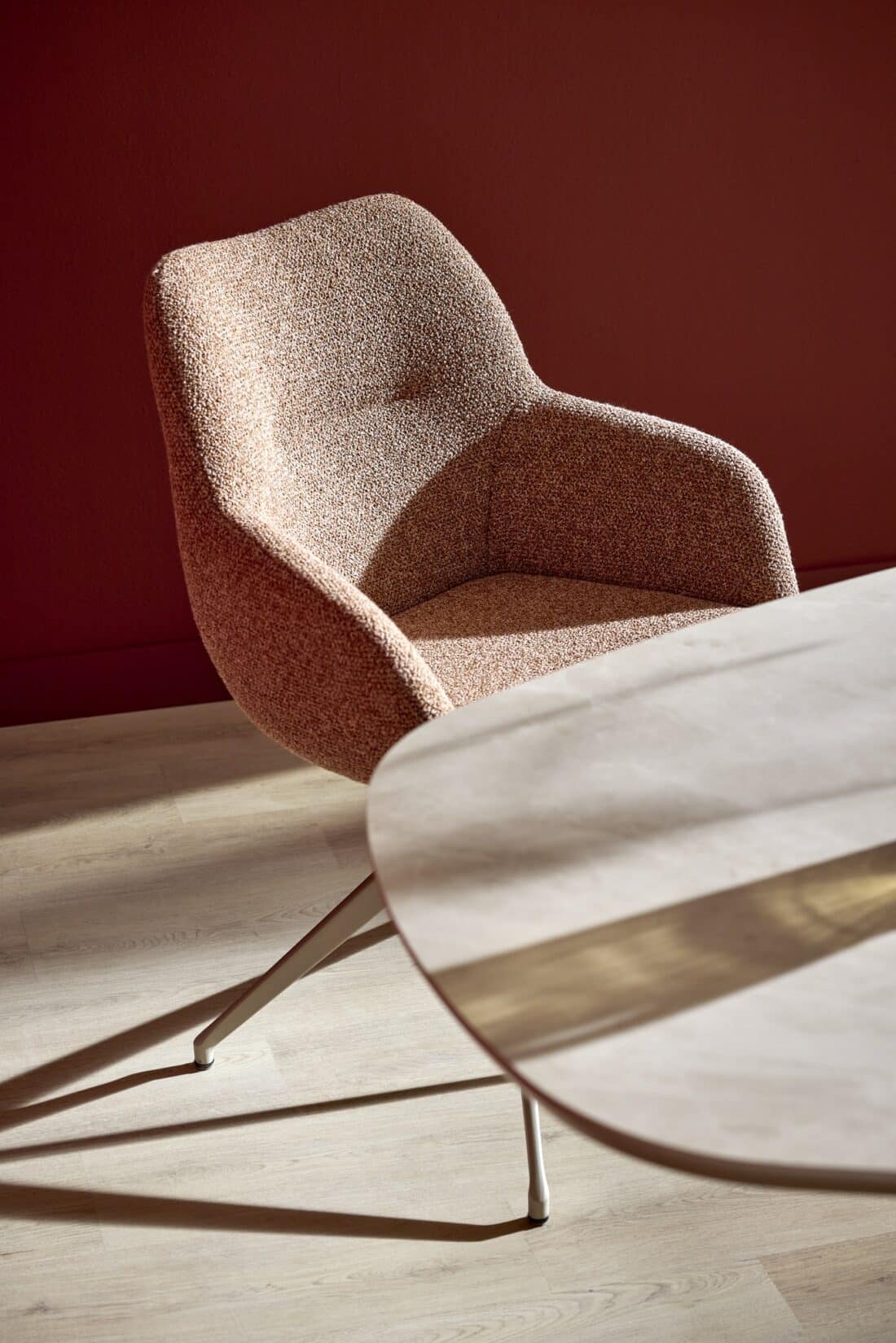 Kiq Arm Deluxe 24 Dining Chair Fabric Pink Swivel
