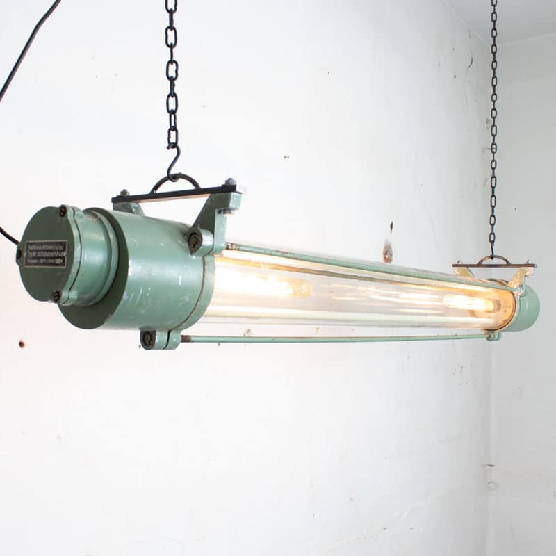 1591171888 01 Tube Lamp 06