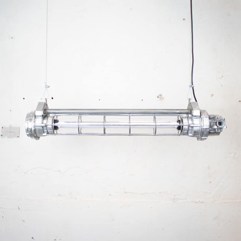 Industriele Tube Lamp Cccp Geborsteld