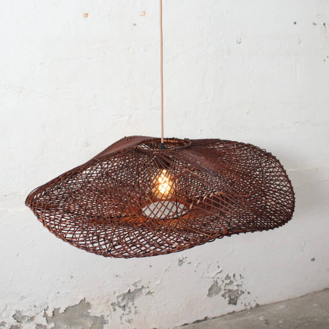 Rotan Hanglamp Curve Ufo Bruin M