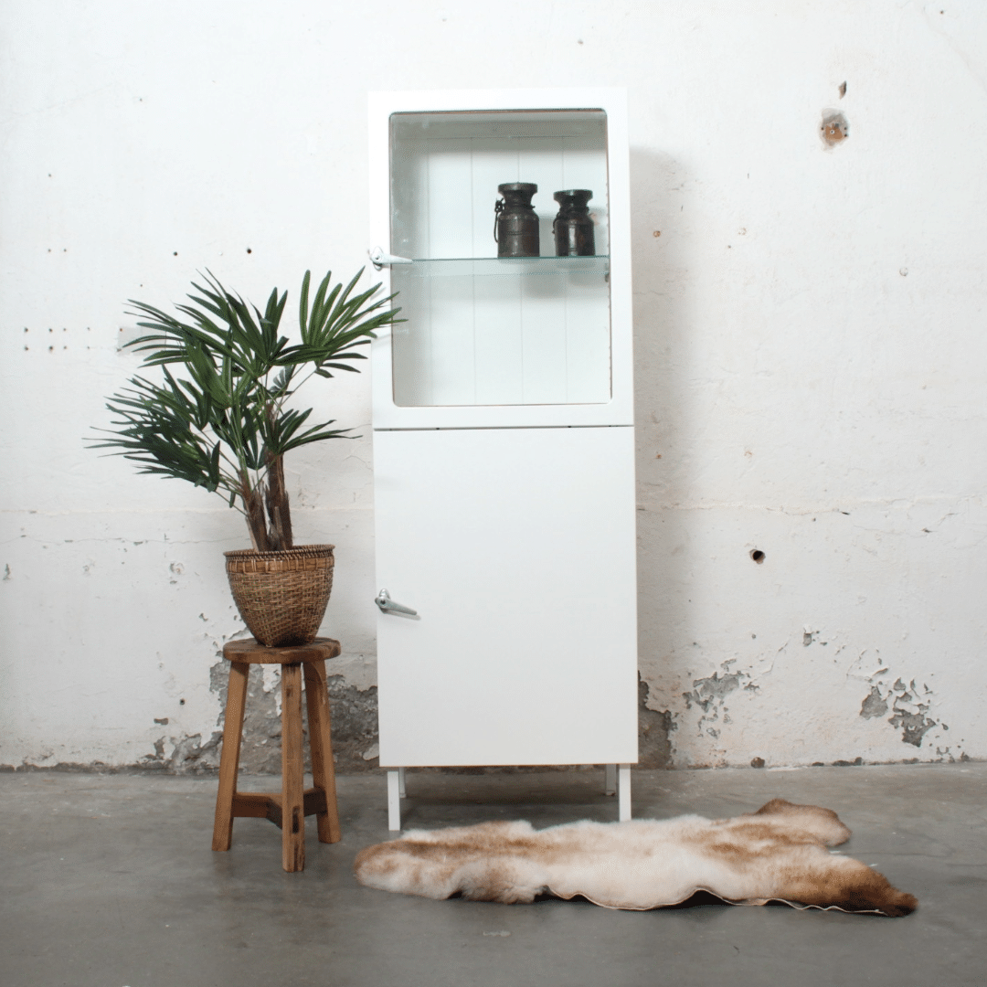 Vintage Apothekerskast Wit Overgespoten