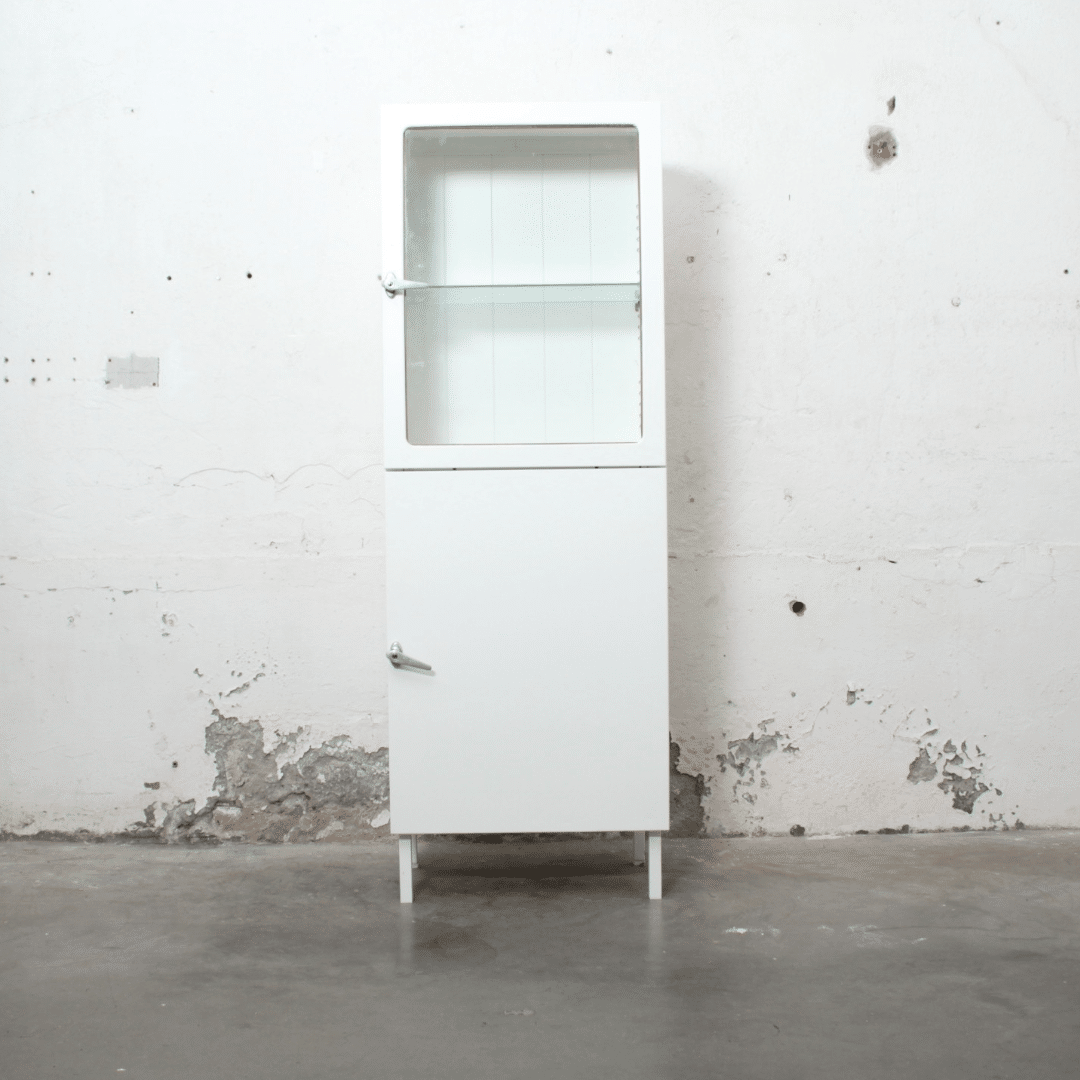 Vintage Apothekerskast Wit Overgespoten