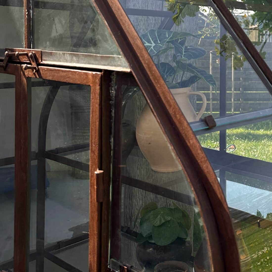Rusty Tuinkas 8211 M