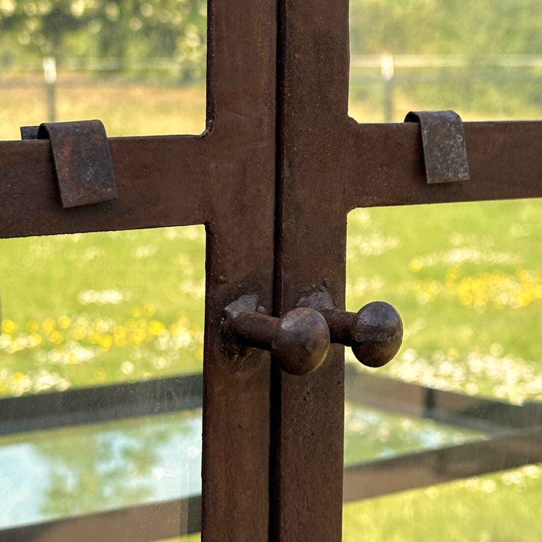 Rusty Tuinkas 8211 M