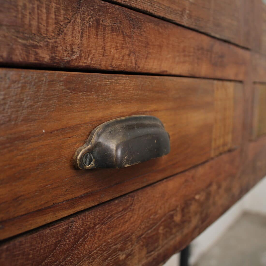 Houten Kast India