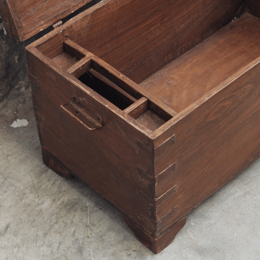 Houten Kist India