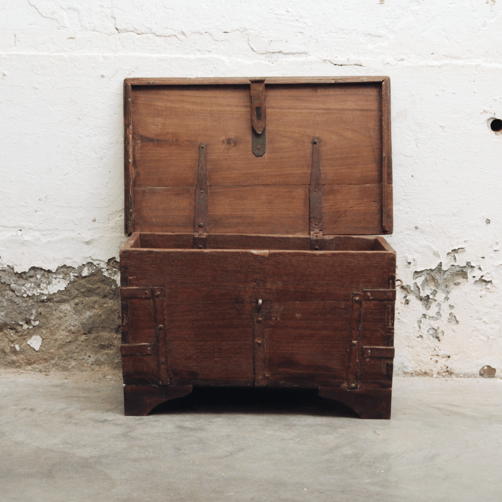 Houten Kist India