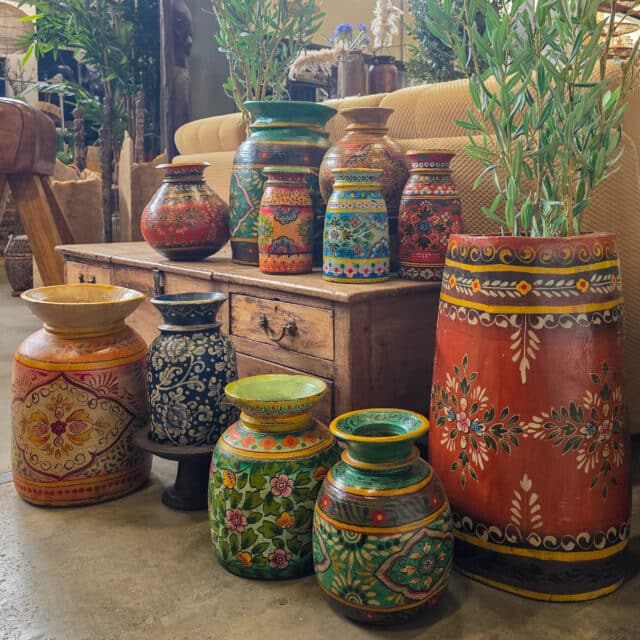 Oude Handgeschilderde Pot