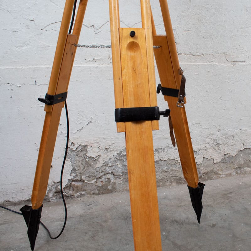 Tripod Fabrieks Spot Tripod Fabrieks Spot