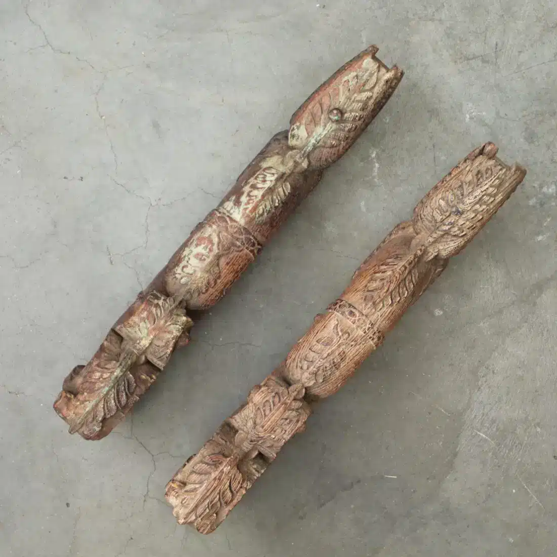 Steunpilaar Met Houtsnijwerk India 22466 Steunpilaar Met Houtsnijwerk India 22466