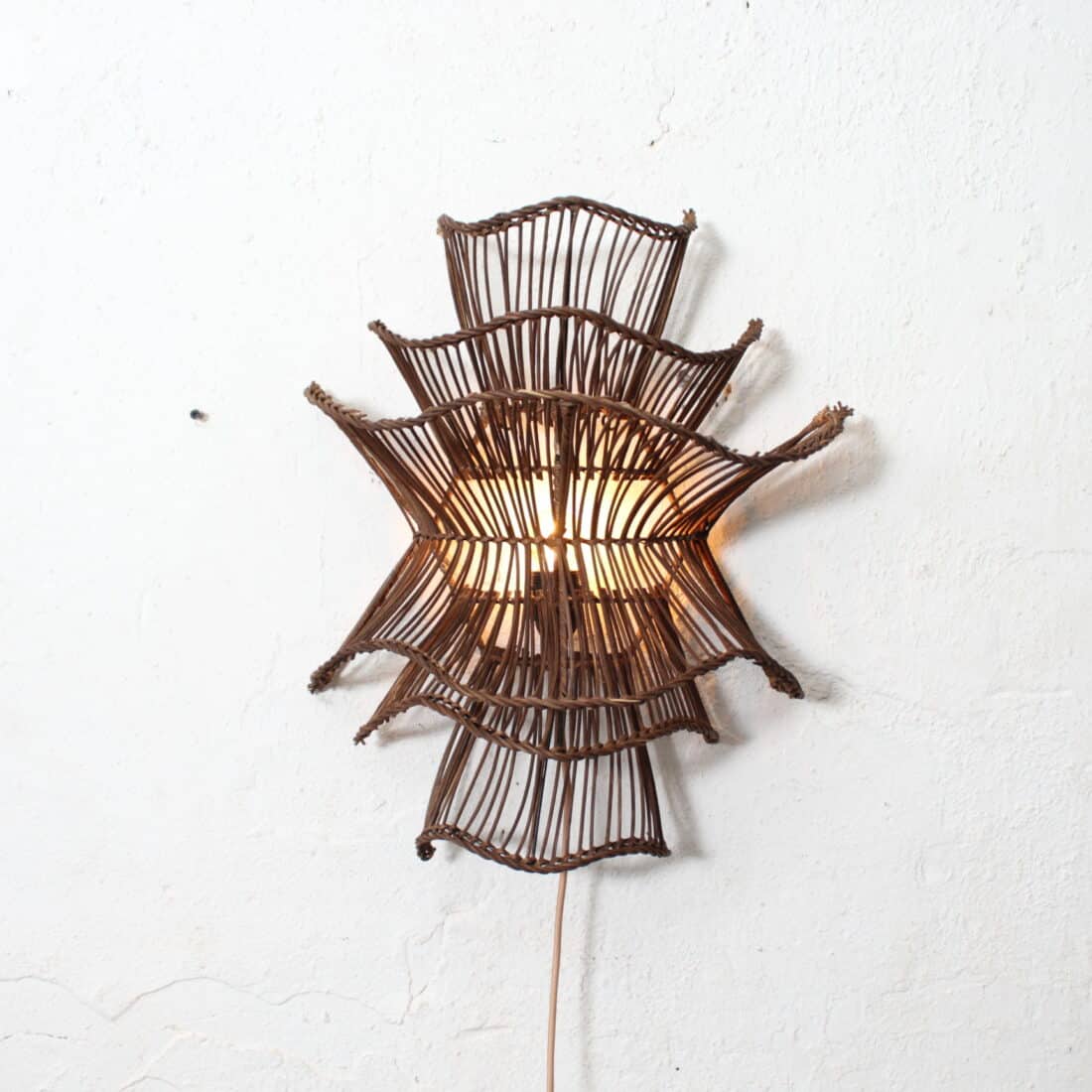Rotan Wandlamp Wabisabi Bruin M Rotan Wandlamp Wabisabi Bruin M