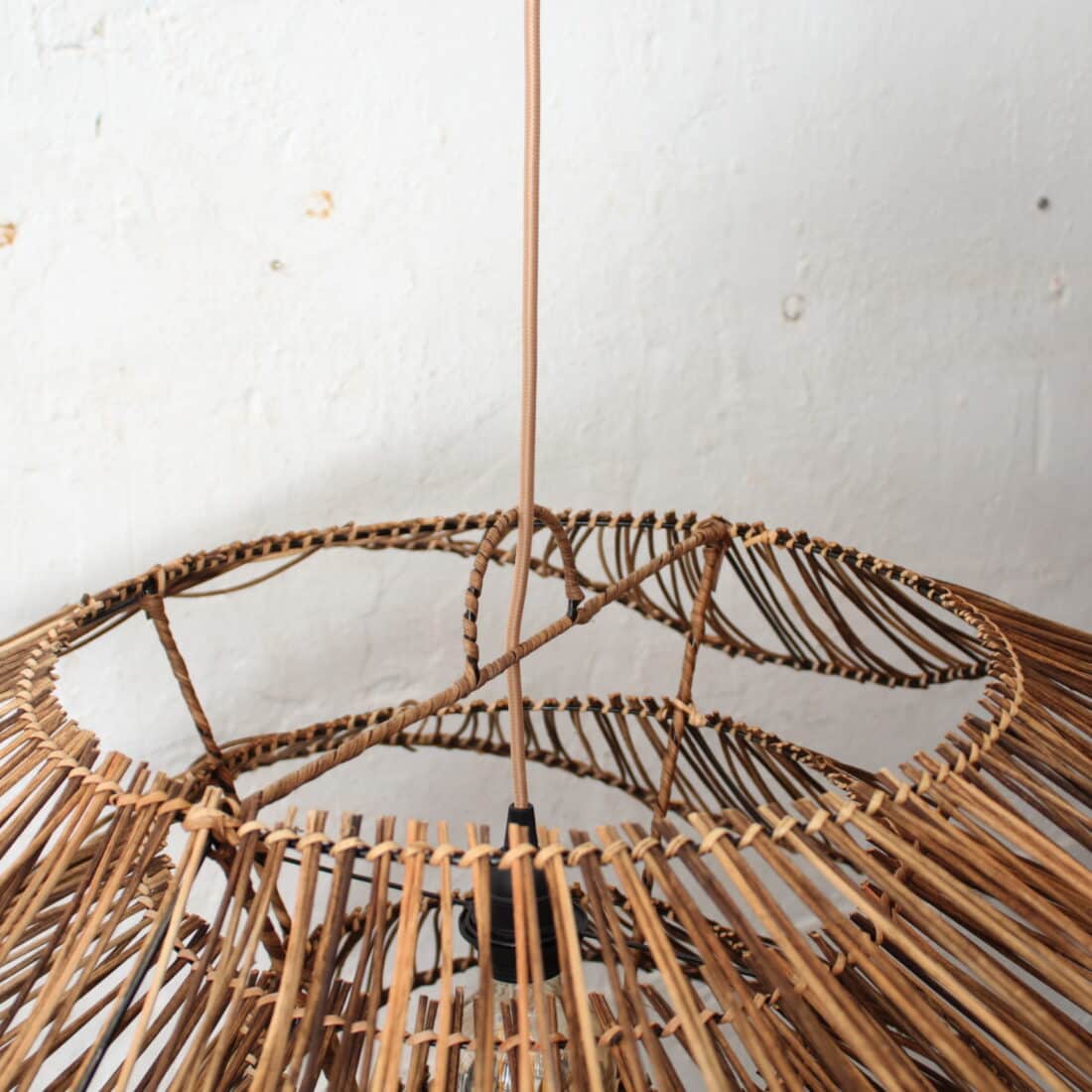 Rotan Hanglamp Wabisabi Half Gemeleerd L Rotan Hanglamp Wabisabi Half Gemeleerd L
