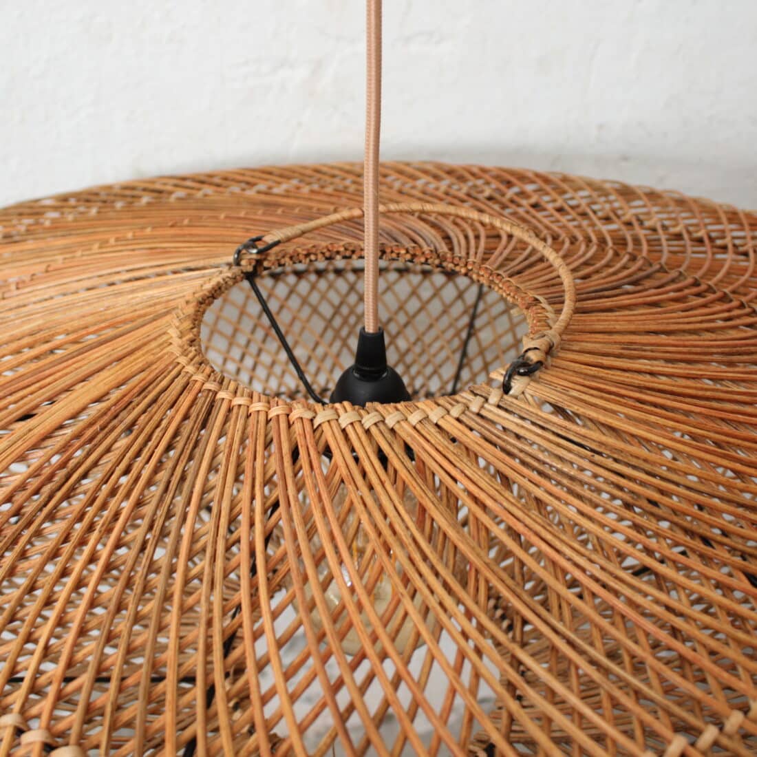 Rotan Hanglamp Ufo Gemeleerd L Rotan Hanglamp Ufo Gemeleerd L