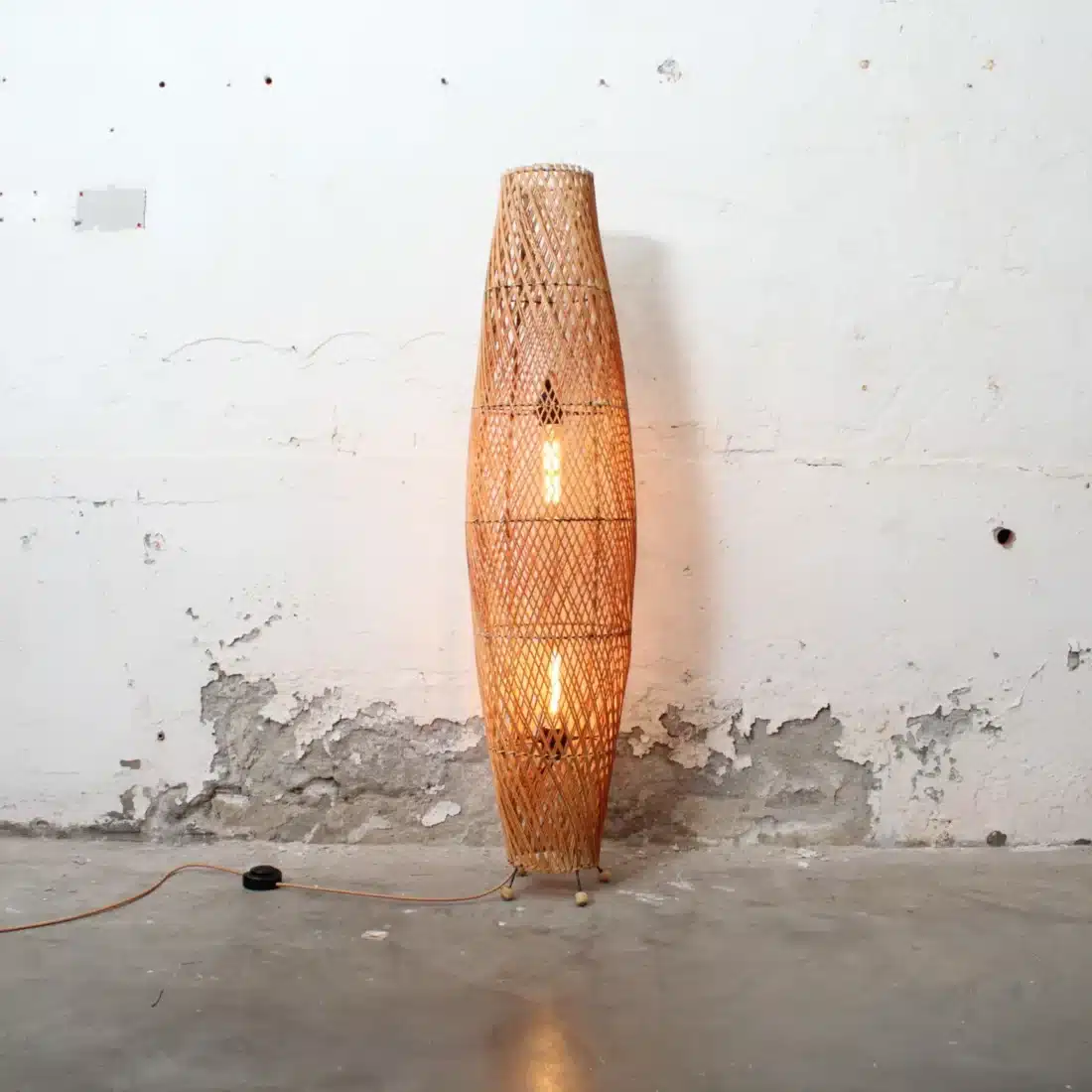 Rotan Vloerlamp Apollo Gemeleerd S Rotan Vloerlamp Apollo Gemeleerd S
