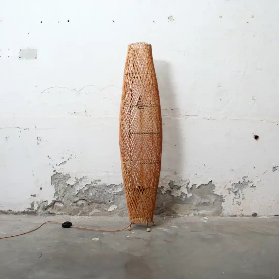 Rotan Vloerlamp Apollo Gemeleerd S Rotan Vloerlamp Apollo Gemeleerd S