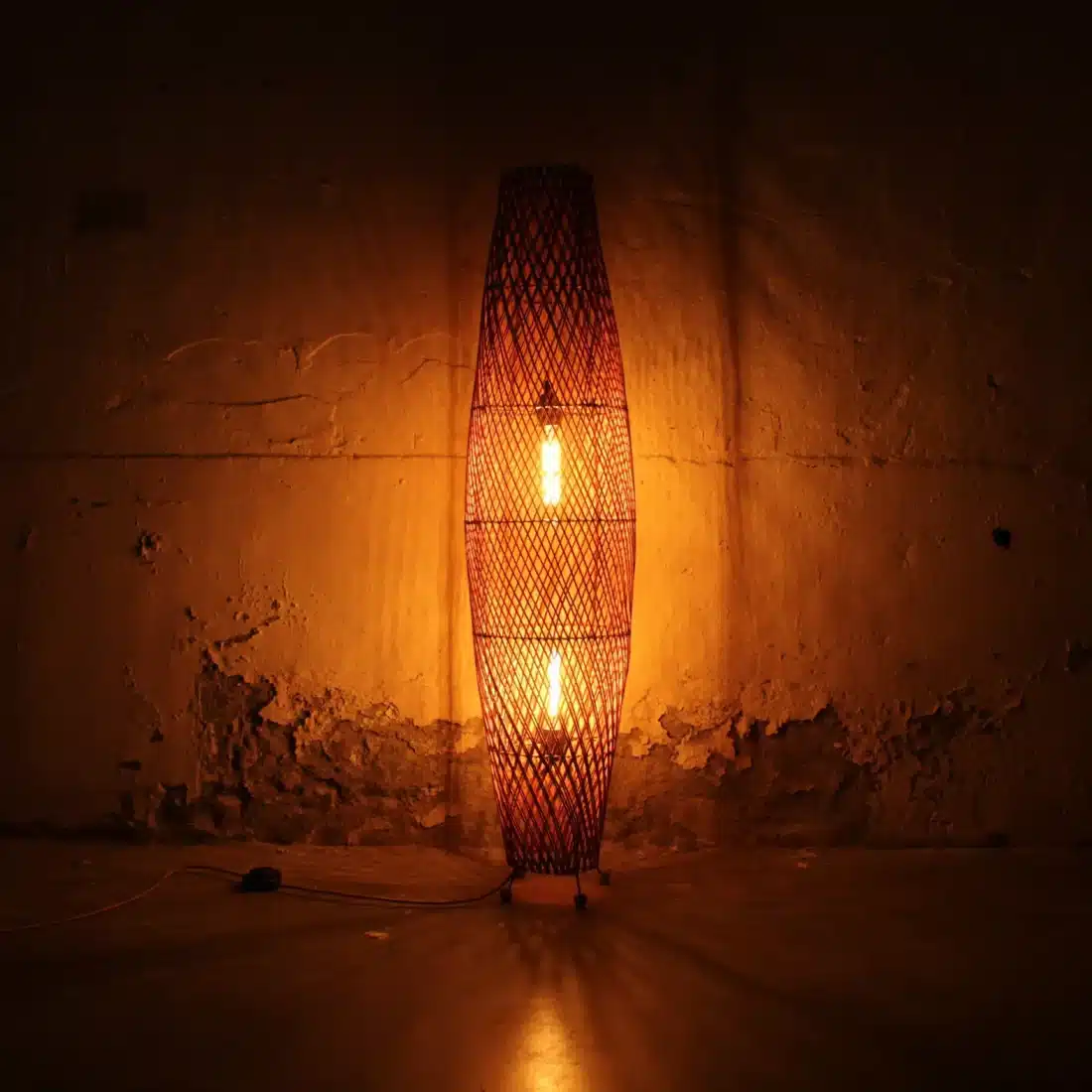 Rotan Vloerlamp Apollo Gemeleerd S Rotan Vloerlamp Apollo Gemeleerd S