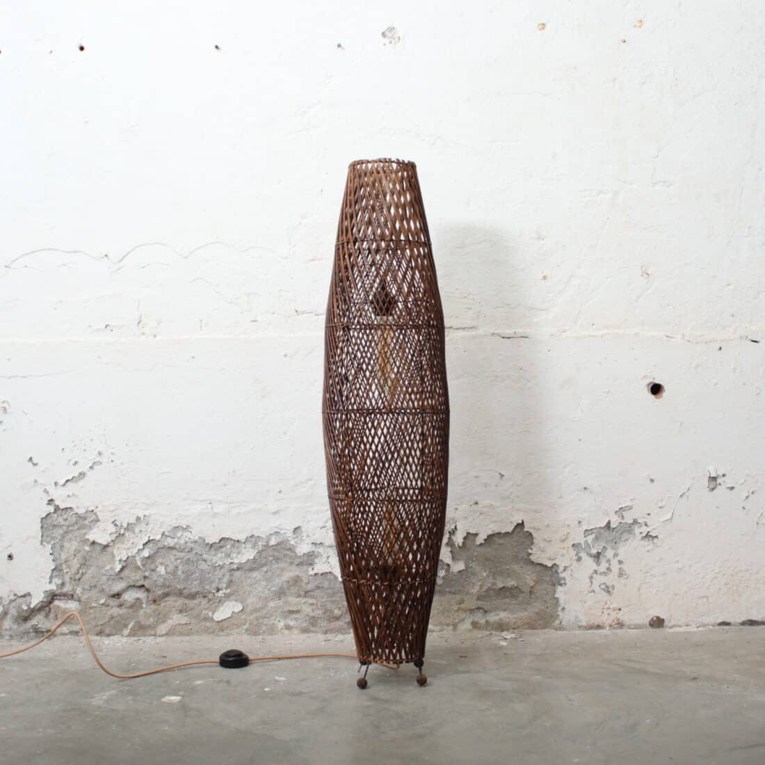 Rotan Vloerlamp Apollo Bruin S