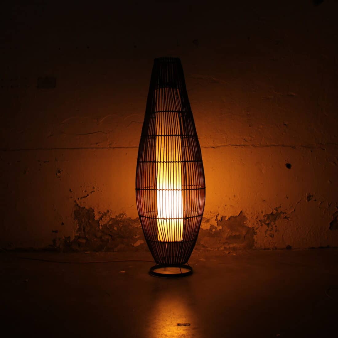 Rotan Vloerlamp Lucus Bruin M Rotan Vloerlamp Lucus Bruin M
