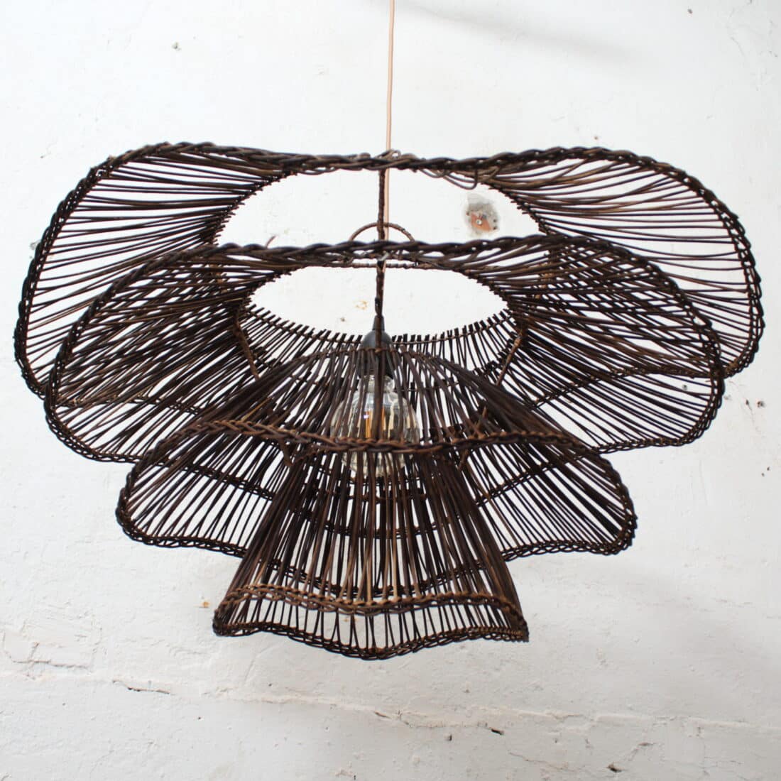 Rotan Hanglamp Wabisabi Half Bruin L Rotan Hanglamp Wabisabi Half Bruin L
