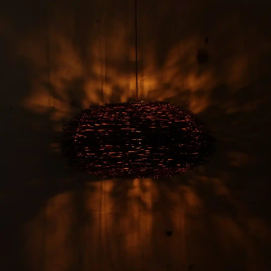 Rotan Hanglamp Landak Bruin M Rotan Hanglamp Landak Bruin M