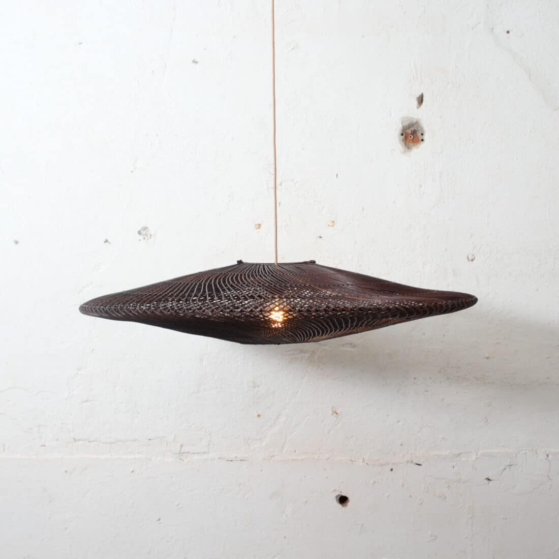 Rotan Hanglamp Ufo Bruin L Rotan Hanglamp Ufo Bruin L