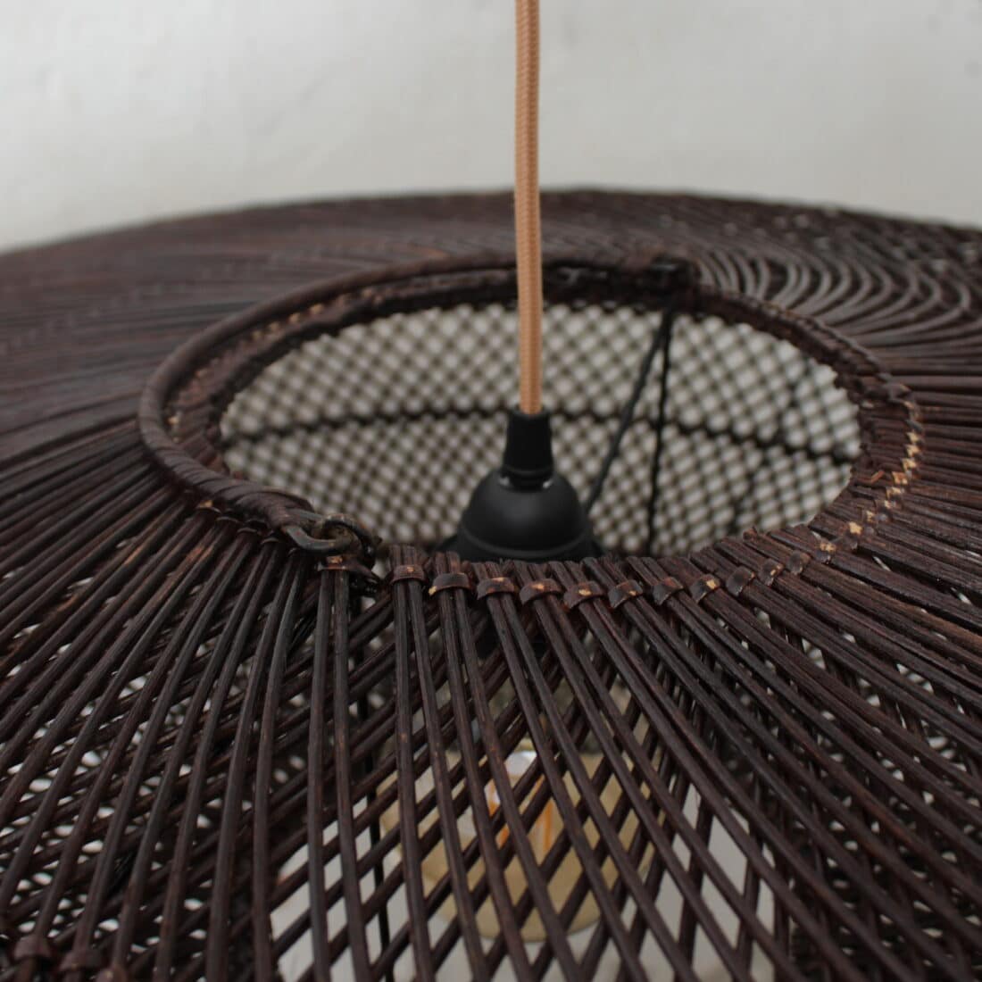 Rotan Hanglamp Ufo Bruin L Rotan Hanglamp Ufo Bruin L
