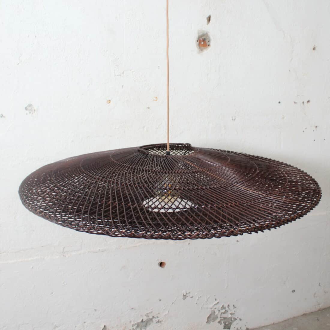 Rotan Hanglamp Ufo Bruin L Rotan Hanglamp Ufo Bruin L