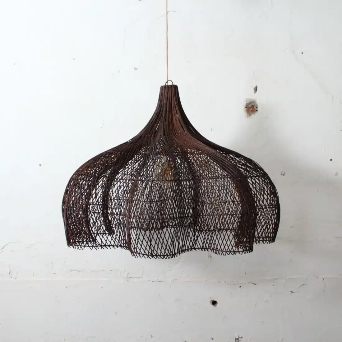 Rotan Hanglamp Bloem Bruin L Rotan Hanglamp Bloem Bruin L