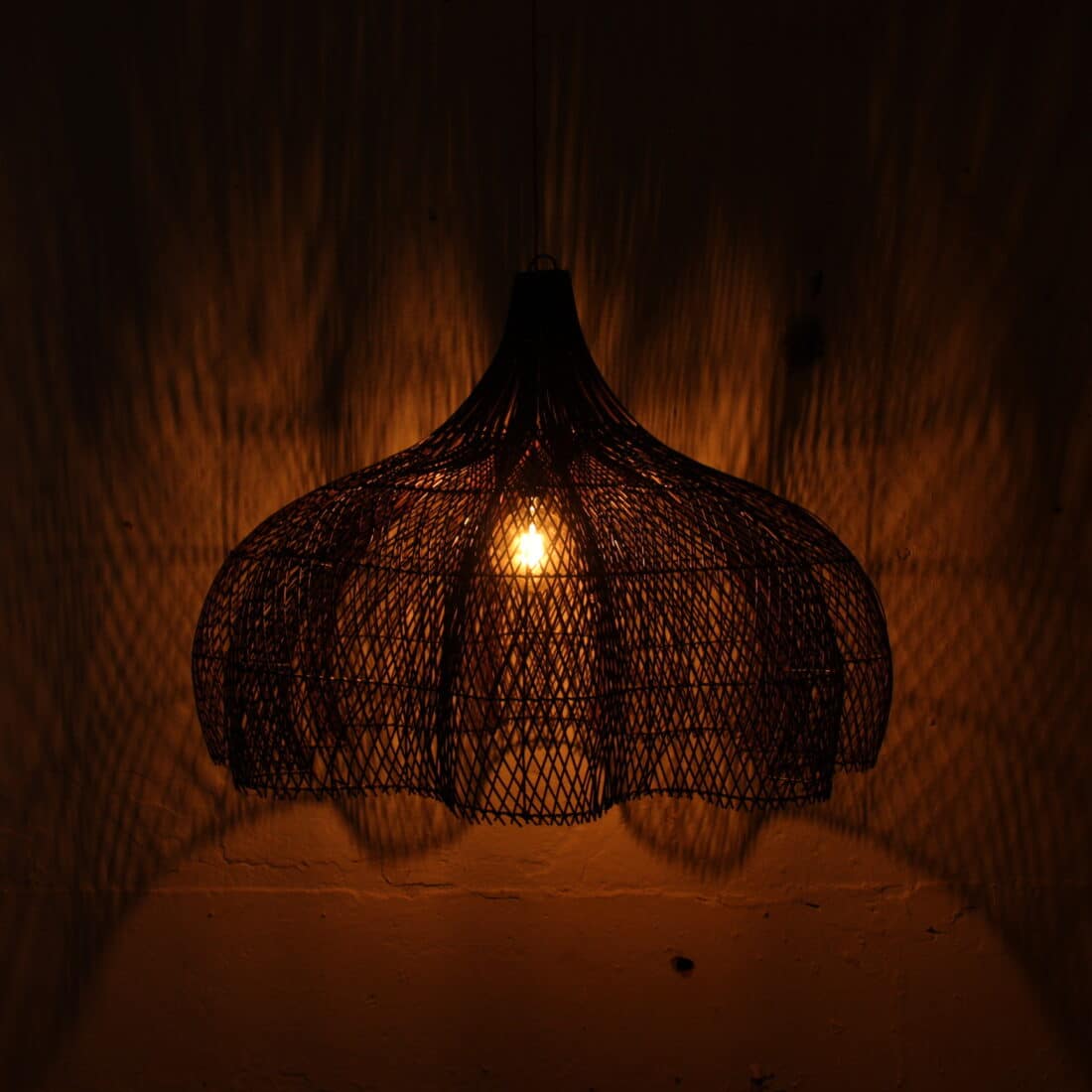 Rotan Hanglamp Bloem Bruin S Rotan Hanglamp Bloem Bruin S