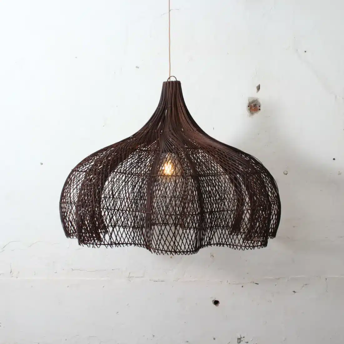 Rotan Hanglamp Bloem Bruin M Rotan Hanglamp Bloem Bruin M