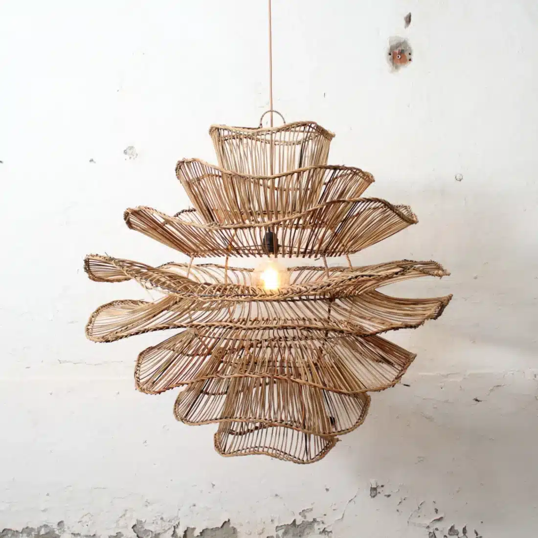 Rotan Hanglamp Wabisabi Gemeleerd M Rotan Hanglamp Wabisabi Gemeleerd M