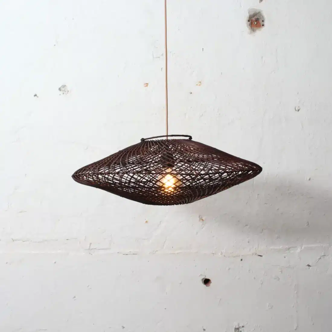 Rotan Hanglamp Ufo Bruin S Rotan Hanglamp Ufo Bruin S