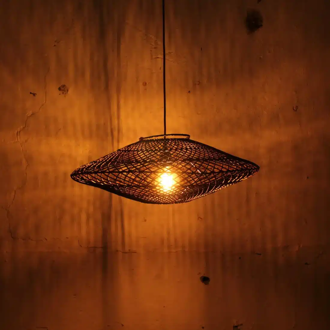 Rotan Hanglamp Ufo Bruin S Rotan Hanglamp Ufo Bruin S