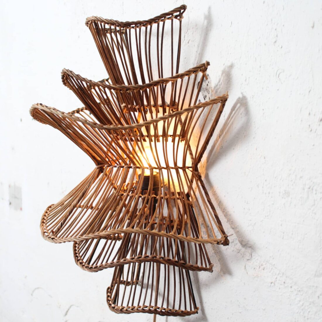 Rotan Wandlamp Wabisabi Gemeleerd S Rotan Wandlamp Wabisabi Gemeleerd S
