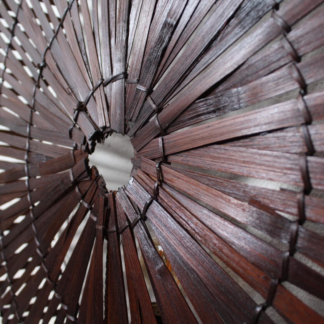 Rotan Wandlamp Rond Bruin L Rotan Wandlamp Rond Bruin L