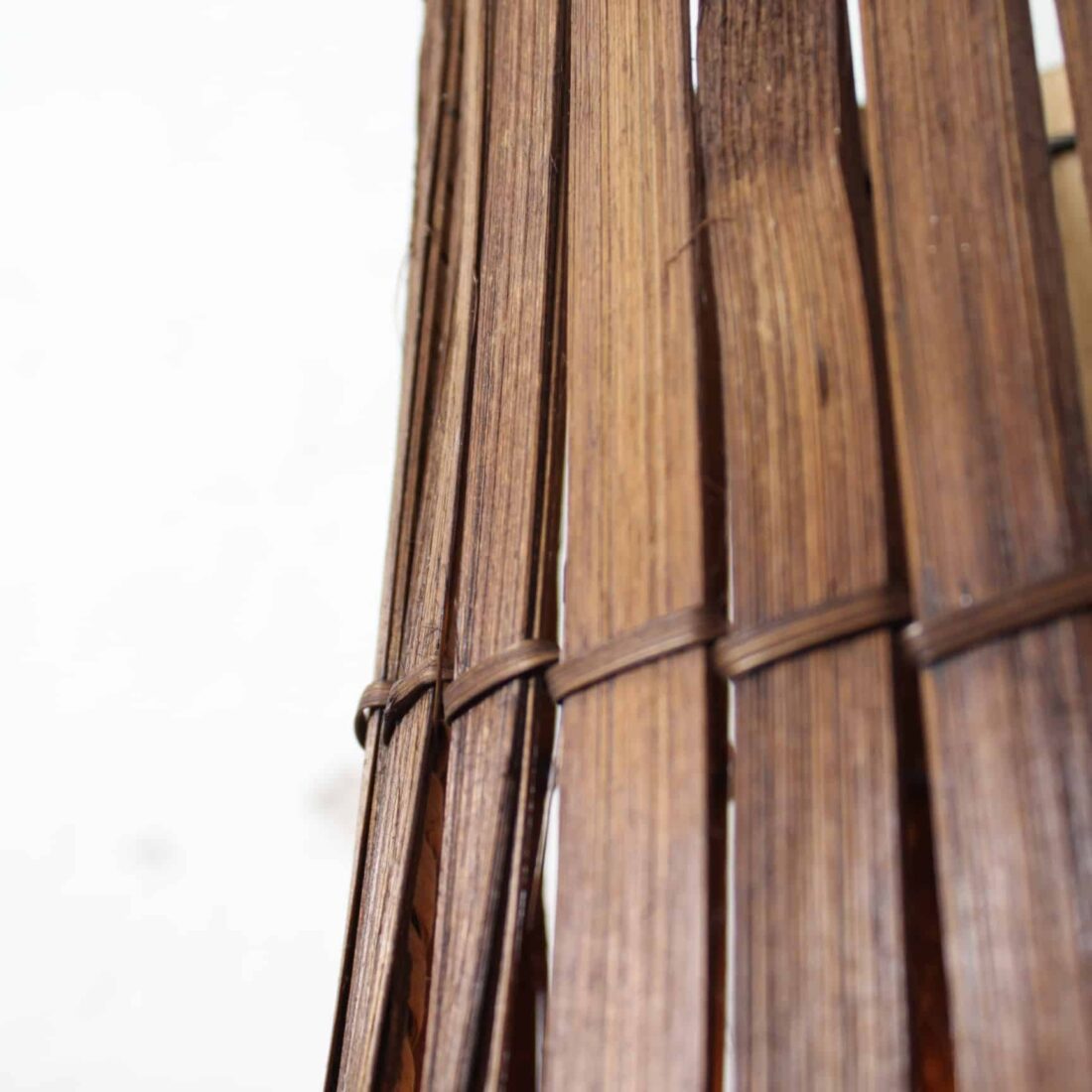 Rotan Kroonluchter Bruin S Rotan Kroonluchter Bruin S