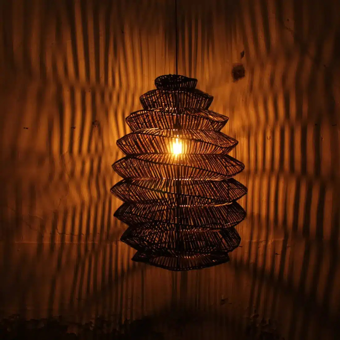 Rotan Hanglamp Pagoda Bruin L Rotan Hanglamp Pagoda Bruin L