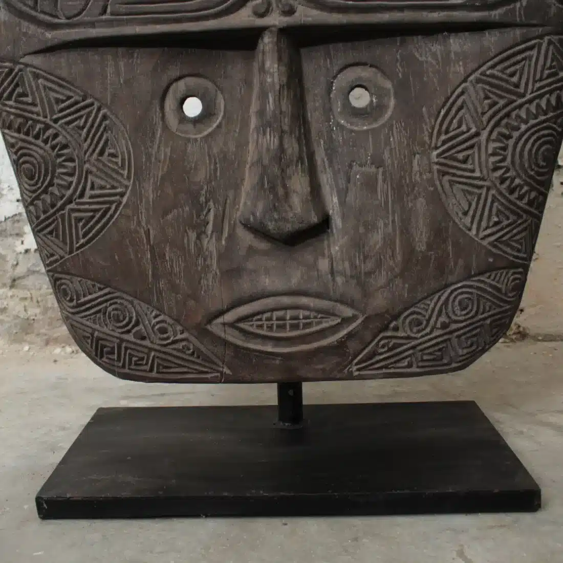 Indonesisch Masker Op Standaard Xl