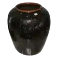 Bruine oude klei pot