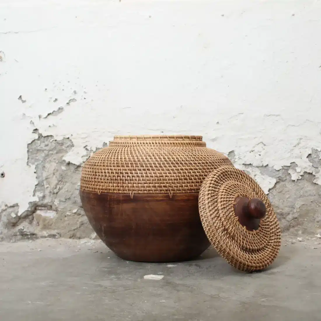 Rotan Vaas Met Deksel Rotan Vaas Met Deksel